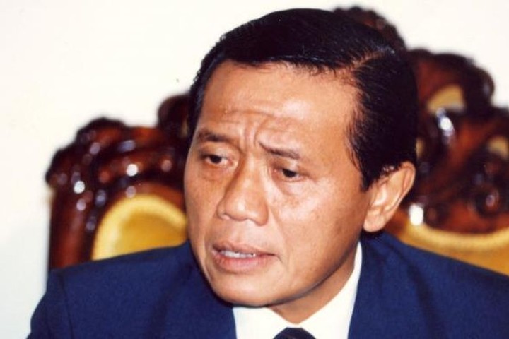 Harmoko Meninggal Dunia, Netizen Kenang "Atas Petunjuk Bapak Presiden" Harmoko Meninggal Dunia, Netizen Kenang "Atas Petunjuk Bapak Presiden"