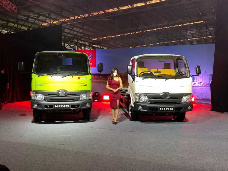 Hino Luncurkan Truk dan Bus Bermesin Baru Standar Euro4 Hino Luncurkan Truk dan Bus Bermesin Baru Standar Euro4