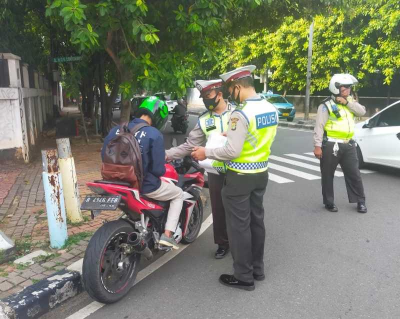 Kena Tilang Operasi Patuh Jaya, Dendanya Bisa Rp3 Juta! Kena Tilang Operasi Patuh Jaya, Dendanya Bisa Rp3 Juta!