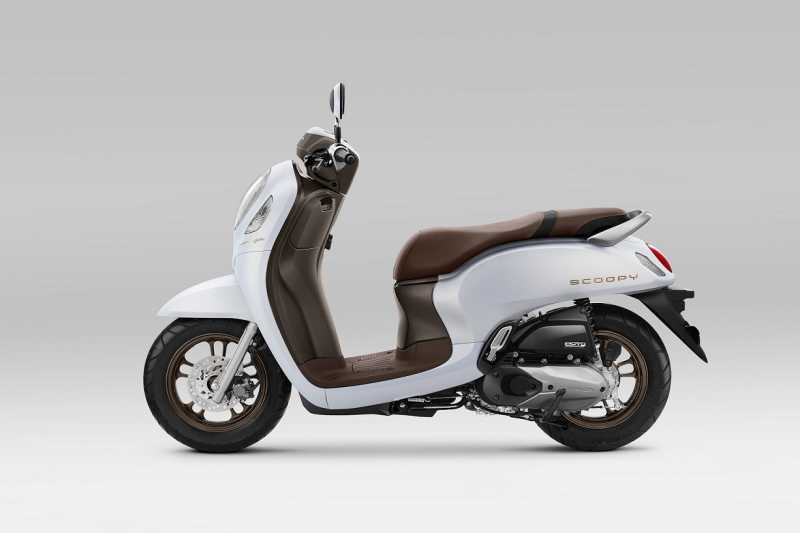 Warna Baru Honda Scoopy, Makin Elegan Tetap Imut