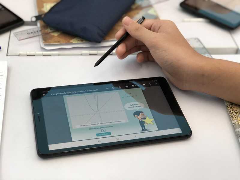 Seberapa Serius Samsung 'Permak' Kelas Sekolah Jadi Serba Digital? Seberapa Serius Samsung 'Permak' Kelas Sekolah Jadi Serba Digital?