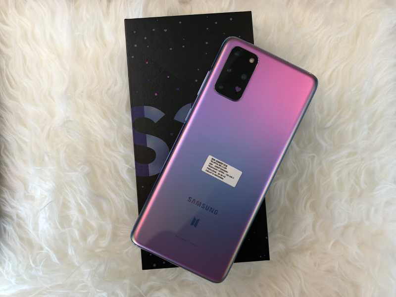 7 Perbedaan Samsung Galaxy S20+ BTS Edition dengan yang Biasa 7 Perbedaan Samsung Galaxy S20+ BTS Edition dengan yang Biasa
