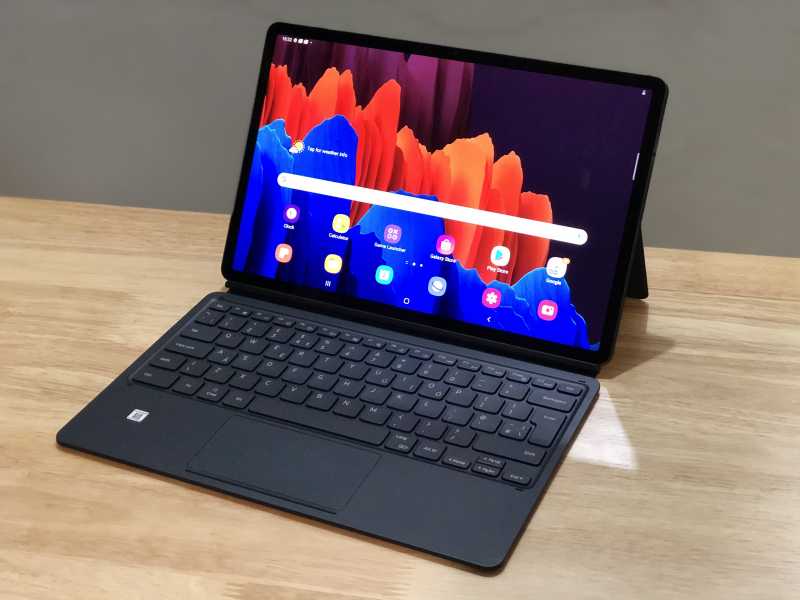 Beda Laptop dengan Tablet Saat Dukung Kerja Desain Grafis Beda Laptop dengan Tablet Saat Dukung Kerja Desain Grafis