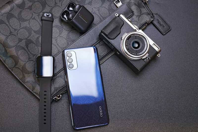 Harga Oppo Reno4 dan Oppo Watch yang Beredar di Indonesia