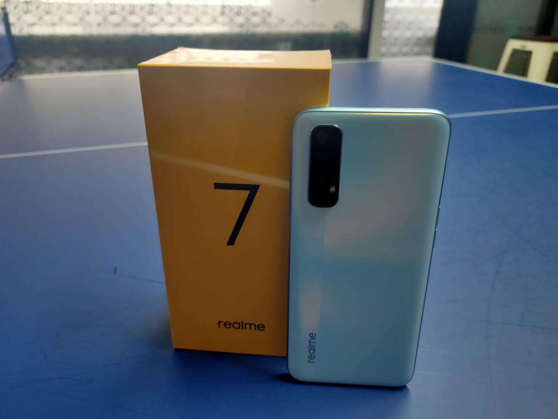 Jajal Realme 7, Punya NFC dan Prosesor MediaTek Helio G95