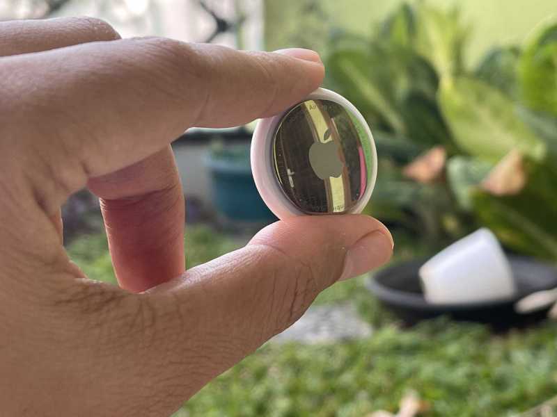 Review Apple Airtag Indonesia: Alat yang Gak Penting-penting Amat Review Apple Airtag Indonesia: Alat yang Gak Penting-penting Amat