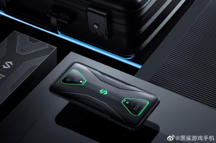 Resmi Dirilis, Ini Spesifikasi dan Harga Duo Black Shark 3 Resmi Dirilis, Ini Spesifikasi dan Harga Duo Black Shark 3