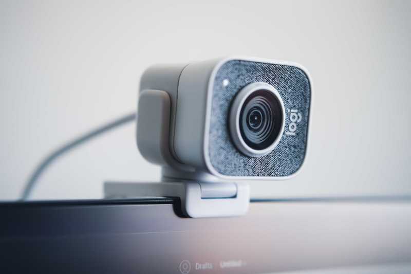 Rekomendasi Webcam Murah Bagus dan Tips Memilihnya Rekomendasi Webcam Murah Bagus dan Tips Memilihnya