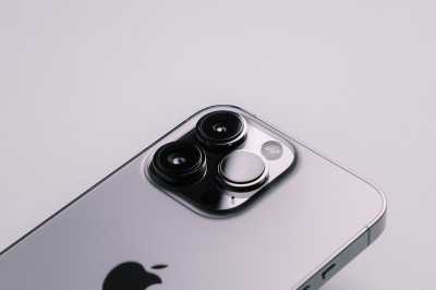 VIDEO: 2 Minggu Pakai iPhone 13 Pro, Agak Nyesel!