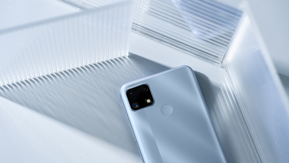 realme C25s Lifestyle (1)