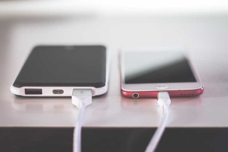 Sebutuh Apa Indonesia Punya Flash Charge Ponsel Sampai 125W? Sebutuh Apa Indonesia Punya Flash Charge Ponsel Sampai 125W?