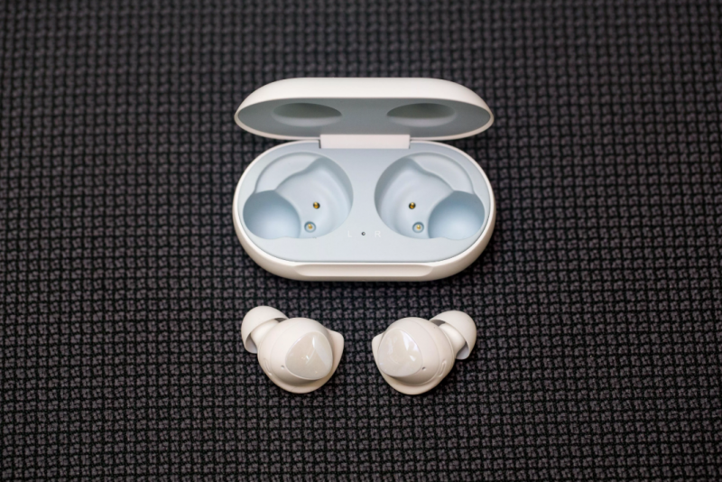Deretan <i>Earphone Wireless</i> Kekinian yang Dirilis di 2019 Deretan <i>Earphone Wireless</i> Kekinian yang Dirilis di 2019