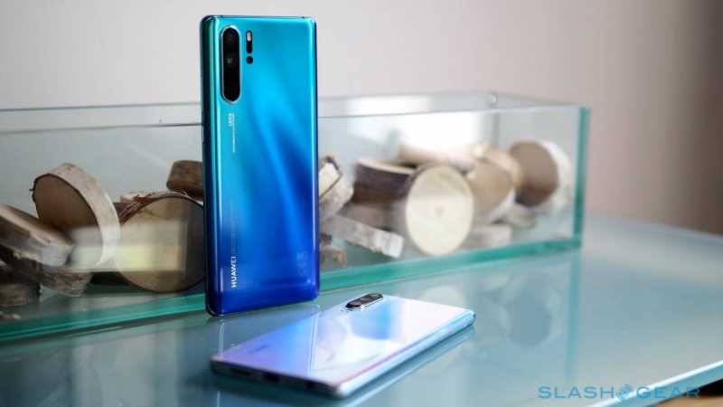 Terciduk Lagi, Promoin P30 Pro kok Pakai iPhone Terciduk Lagi, Promoin P30 Pro kok Pakai iPhone
