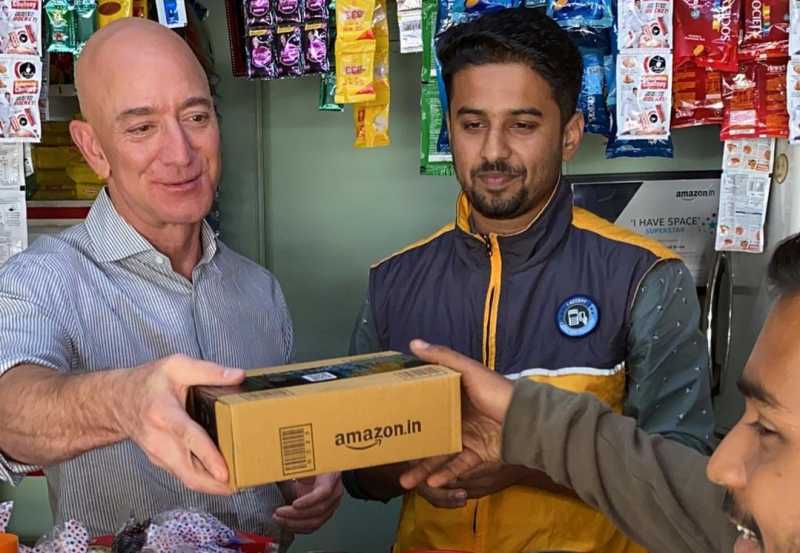 Jeff Bezos Investasi di Startup e-Commerce Indonesia, Ula Jeff Bezos Investasi di Startup e-Commerce Indonesia, Ula