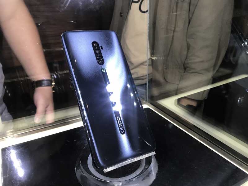 Oppo Reno Dipastikan Masuk Indonesia