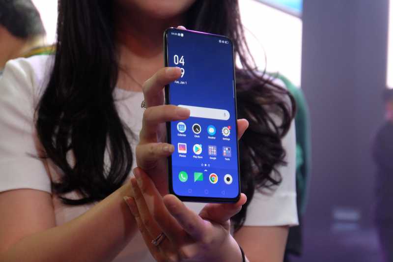 Oppo Reno 10x Zoom Lebih Laku Ketimbang Oppo Find X Oppo Reno 10x Zoom Lebih Laku Ketimbang Oppo Find X