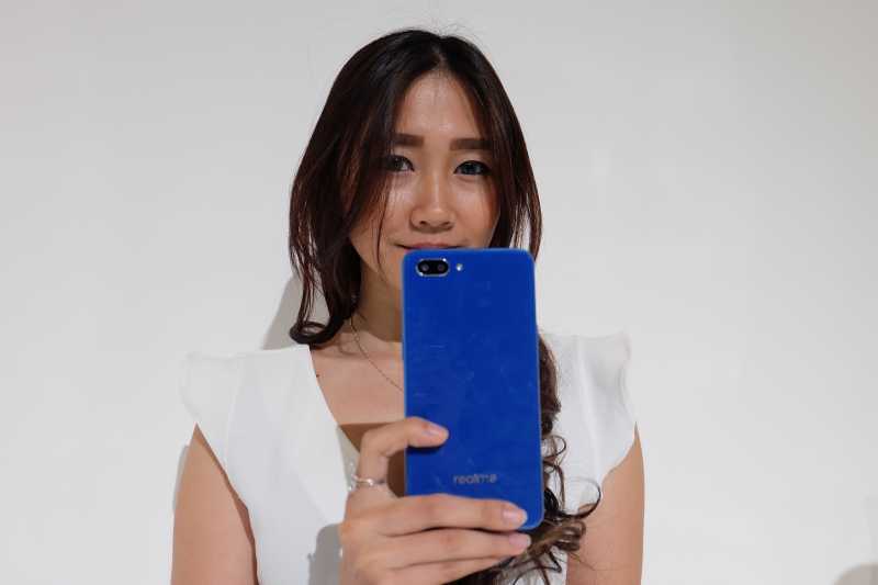 Mulai Rp1,9 Juta, Ini Keistimewaan <i>Smartphone</i> Realme 2 Series