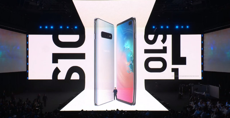 Pendapatan Samsung Anjlok, Gara-gara Ponsel Lipat Galaxy Fold?