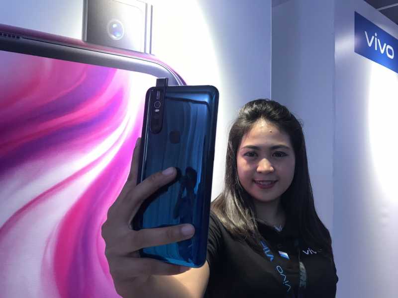 Baru Rilis, Kamera ‘Unik’ Vivo V15 Harus Bersaing dengan Oppo