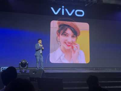 Fitur <i>Pose Master</i> di Vivo V17 Pro, Bikin <i>Selfie</i> Bak Super Model