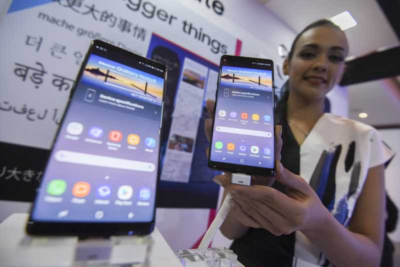 Rezeki Nomplok, 200 Penumpang Pesawat ini Dapat Note 8 Gratis Rezeki Nomplok, 200 Penumpang Pesawat ini Dapat Note 8 Gratis