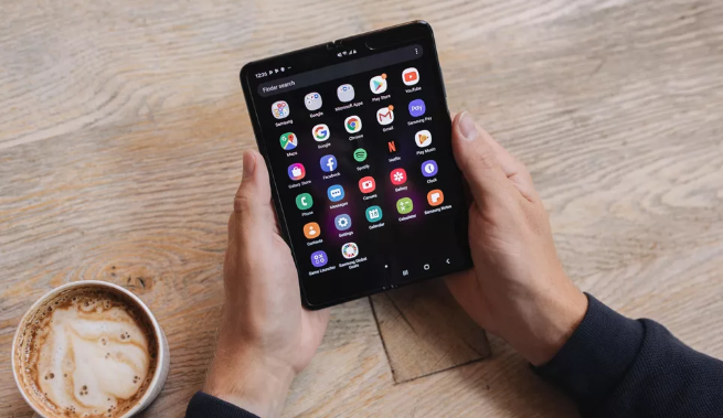 Samsung Ubah Nama Galaxy Fold 2 jadi Galaxy Bloom?