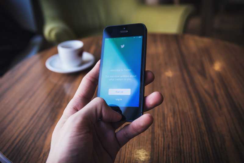 Cuitan Kocak Netizen Sambut Desember: Galau Jomblo dan Doa Banyak Duit Cuitan Kocak Netizen Sambut Desember: Galau Jomblo dan Doa Banyak Duit