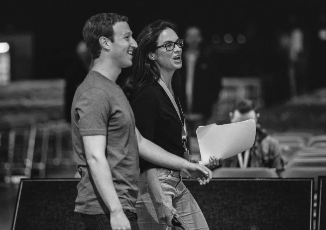 Giliran Mark Zuckerberg yang Ditinggal Eksekutif Kepercayaannya