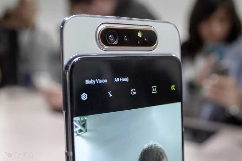 Intip Cara Kerja Kamera <i>Pop-up</i> Berputar Galaxy A80 Intip Cara Kerja Kamera <i>Pop-up</i> Berputar Galaxy A80