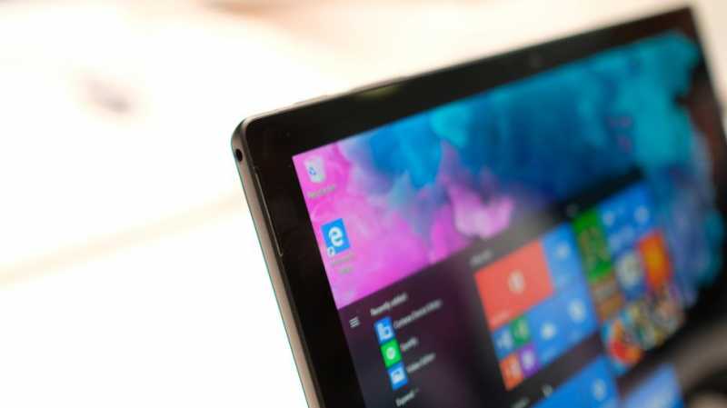 Microsoft Siapkan Laptop Layar Lipat yang Bisa Dikantongin? Microsoft Siapkan Laptop Layar Lipat yang Bisa Dikantongin?