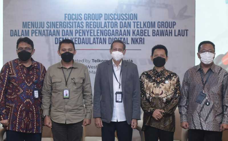 Rangkul Pemerintah, Telkom Optimalkan Sistem Komunikasi Kabel Laut Rangkul Pemerintah, Telkom Optimalkan Sistem Komunikasi Kabel Laut