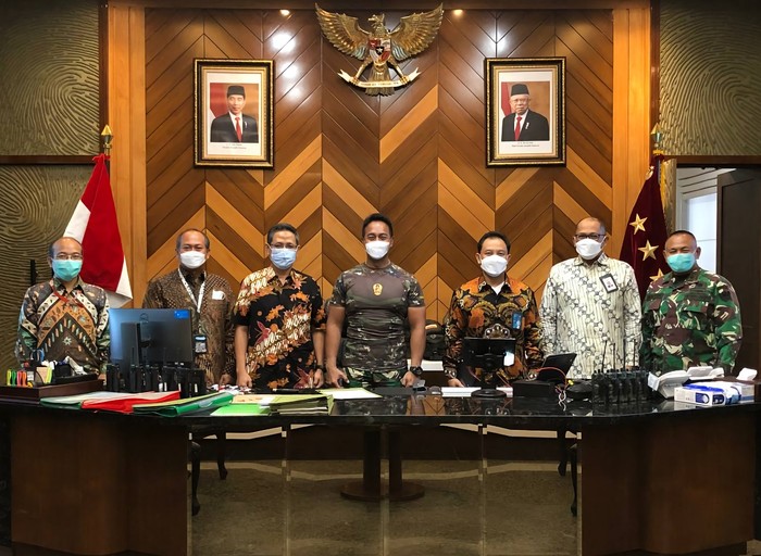Telkom Indonesia Tawarkan Satelit Komunikasi untuk Tentara Jaga Perbatasan Telkom Indonesia Tawarkan Satelit Komunikasi untuk Tentara Jaga Perbatasan