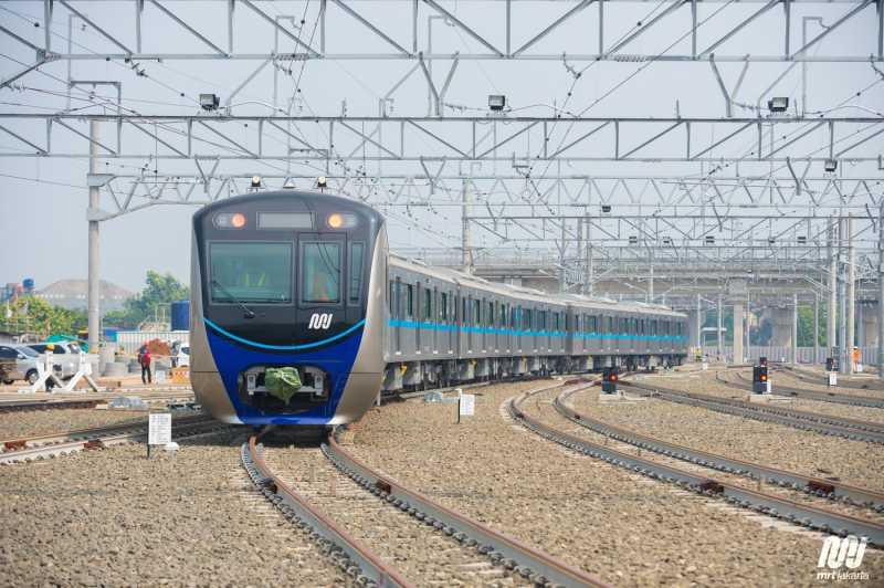 5 Fakta Seru tentang MRT Jakarta yang Harus Kamu Tahu! 5 Fakta Seru tentang MRT Jakarta yang Harus Kamu Tahu!