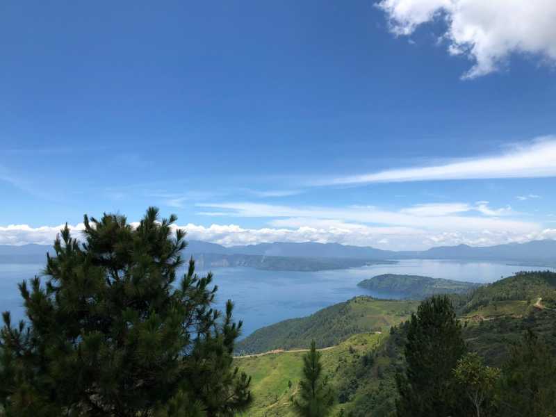 Belanja Sekaligus Wisata Kuliner di Desa Tongging, Danau Toba