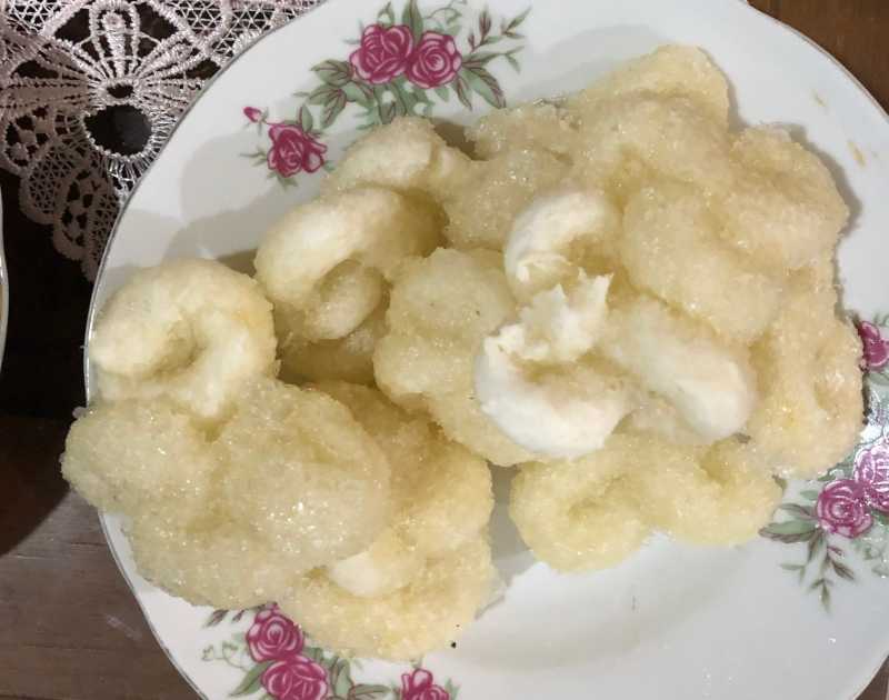 Yogyakarta Tidak Melulu Soal Bakpia, Tetapi Ada Juga 5 Camilan Ini Khas Kulon Progo Yogyakarta Tidak Melulu Soal Bakpia, Tetapi Ada Juga 5 Camilan Ini Khas Kulon Progo