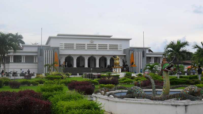5 Destinasi Wisata Serajah dan Budaya di Kutai Kartanegara, Ibu Kota Baru Indonesia 5 Destinasi Wisata Serajah dan Budaya di Kutai Kartanegara, Ibu Kota Baru Indonesia