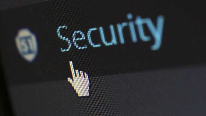 Bukti Lemahnya Perlindungan Data Pribadi di Indonesia Bukti Lemahnya Perlindungan Data Pribadi di Indonesia