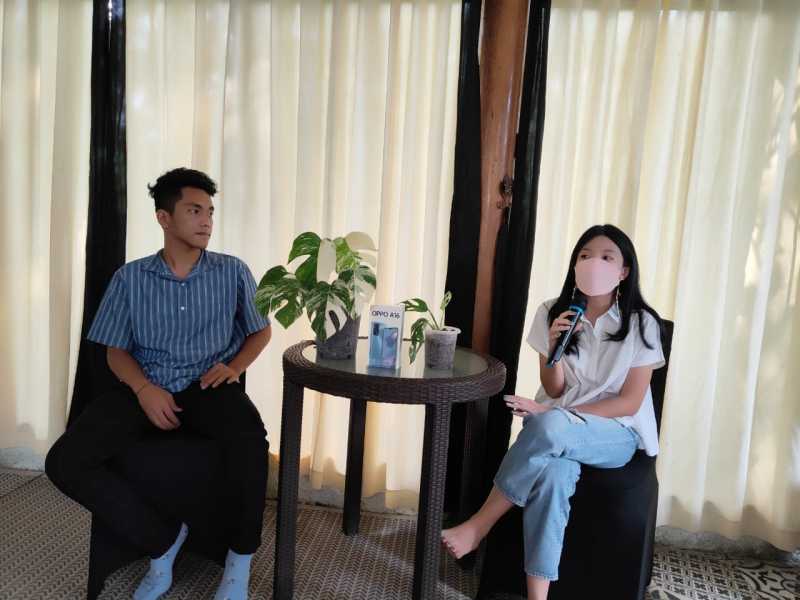 4 Kelebihan Foto Produk UMKM Pakai Smartphone Ketimbang DSLR 4 Kelebihan Foto Produk UMKM Pakai Smartphone Ketimbang DSLR