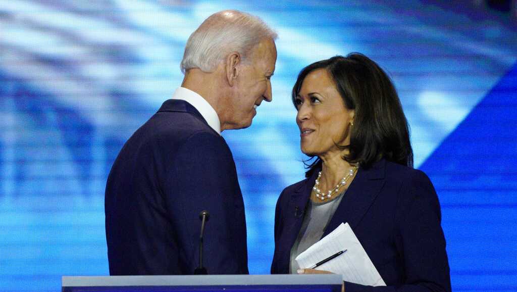 Cuitan Pertama Joe Biden dan Kamala Harris sebagai Penguasa Baru AS
