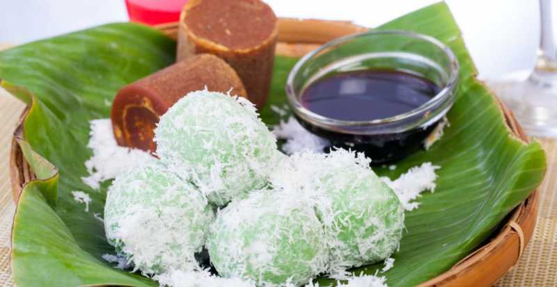 Membedah Perdebatan Kue Klepon ‘Tidak Islami’ di Medsos Membedah Perdebatan Kue Klepon ‘Tidak Islami’ di Medsos