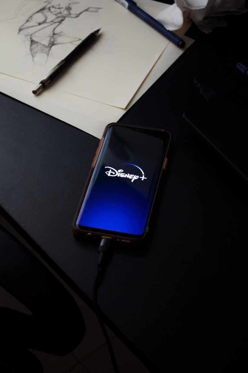 Makin Diminati, Disney+ Bakal Jadi Saingan Berat Netflix Makin Diminati, Disney+ Bakal Jadi Saingan Berat Netflix