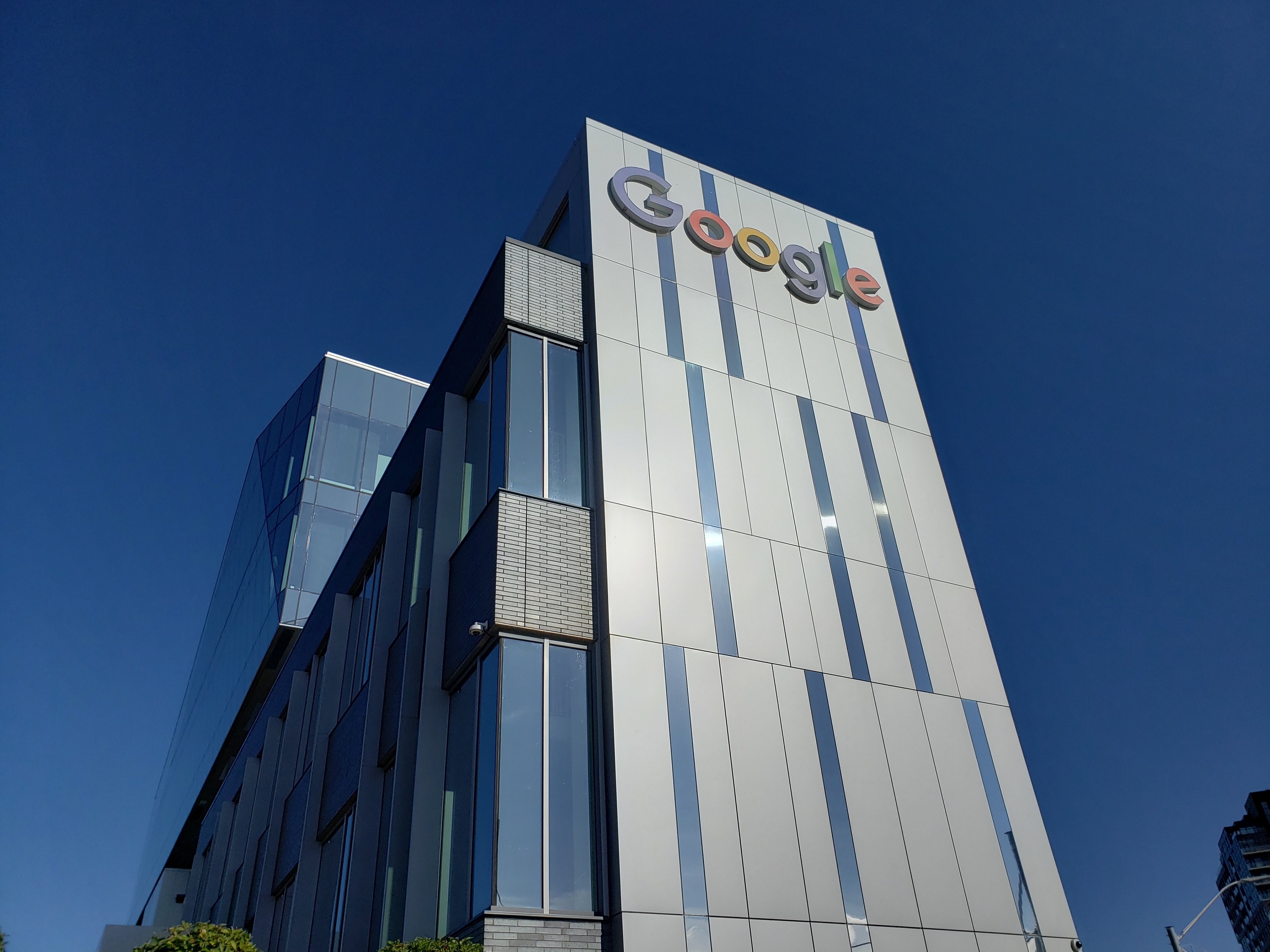 Google Digugat Karena Diskriminasi 10 Ribu Karyawan Wanita