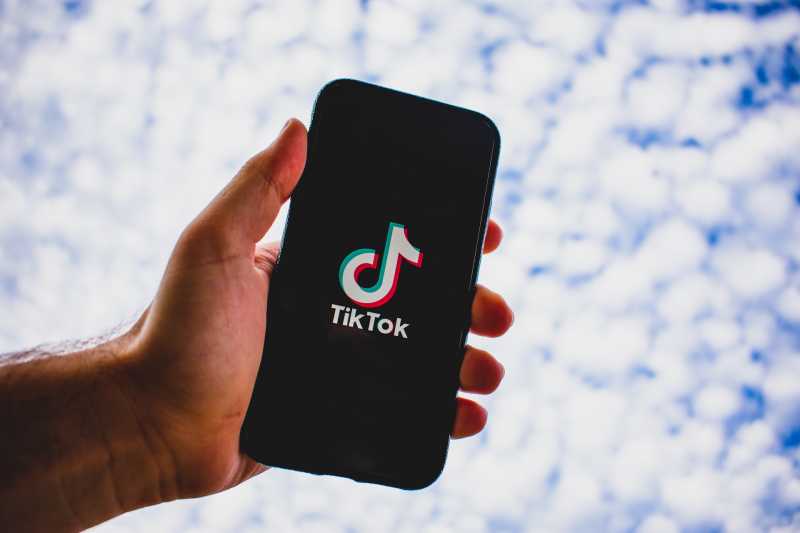 CEO TikTok Kritik Pedas Facebook dengan Sebutan ‘Tukang Jiplak’ CEO TikTok Kritik Pedas Facebook dengan Sebutan ‘Tukang Jiplak’
