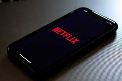 Netflix Siapkan Fitur Kejutan, Tapi Cuma Buat Pengguna Apple