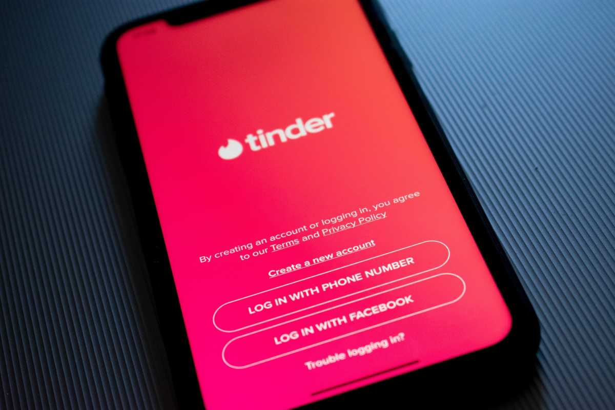 Pandemi Corona, Tinder Gratiskan Fitur Ini Biar Kencan Virtual Bisa Lintas Negara Pandemi Corona, Tinder Gratiskan Fitur Ini Biar Kencan Virtual Bisa Lintas Negara