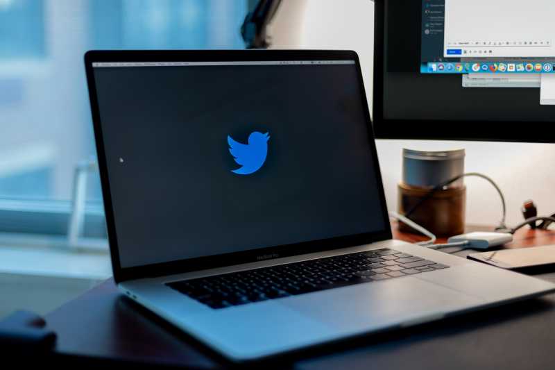 Giliran Twitter yang Bersiap Hadang Cuitan Sesat Soal Vaksin Covid-19 Giliran Twitter yang Bersiap Hadang Cuitan Sesat Soal Vaksin Covid-19