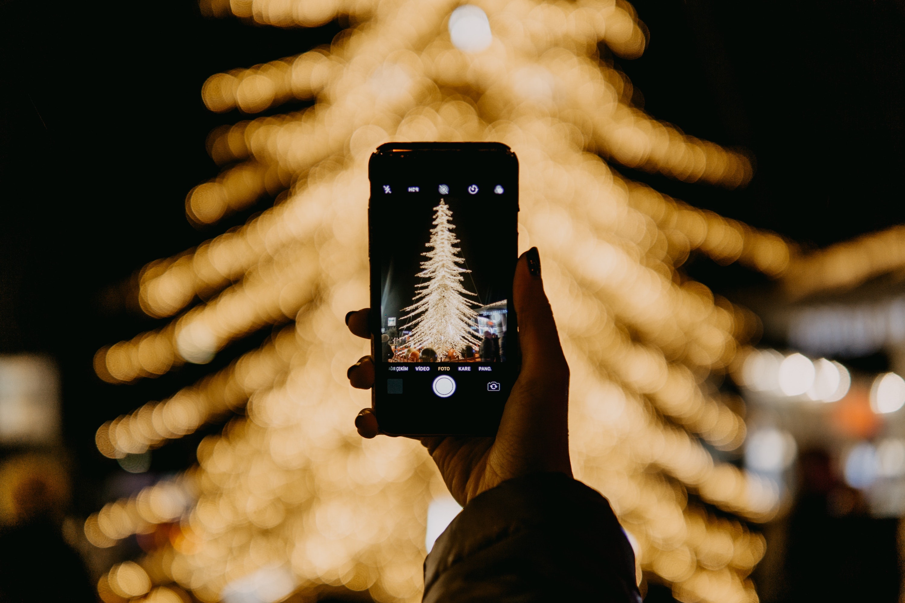 Deretan Lagu Khas Natal yang Jadi Pelengkap Instagram Stories