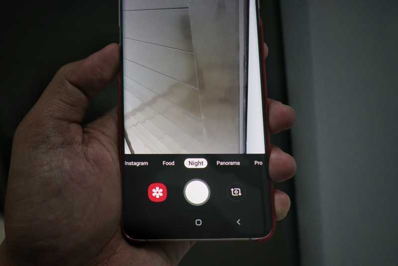 Asyik.. Kamera Galaxy S10+ Kini Punya ‘Night Mode’ Asyik.. Kamera Galaxy S10+ Kini Punya ‘Night Mode’