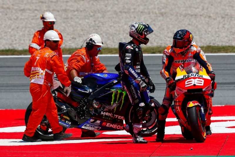 Vinales Baper dan Minta Lorenzo Dihukum! Vinales Baper dan Minta Lorenzo Dihukum!