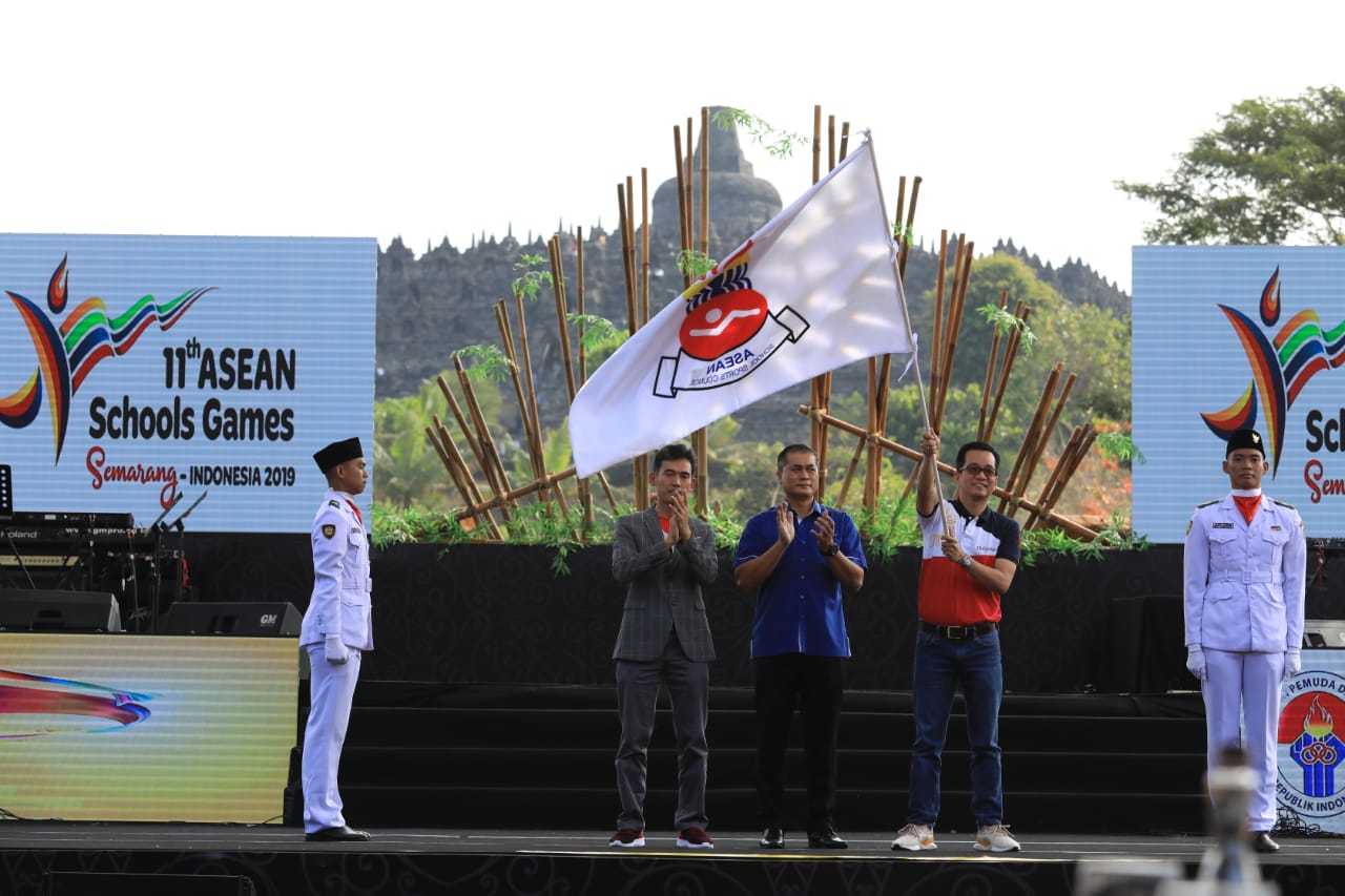 Keindahan Candi Borobudur Jadi Penutup ASEAN Schools Games 2019